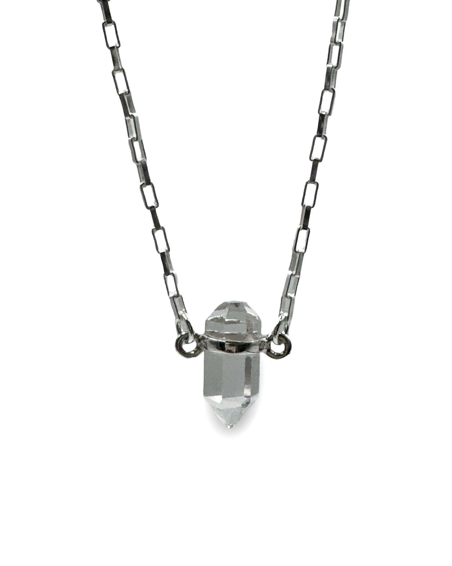 The Quartz Pendant | Silver