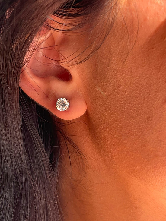 Empire Moissanite Studs Gold