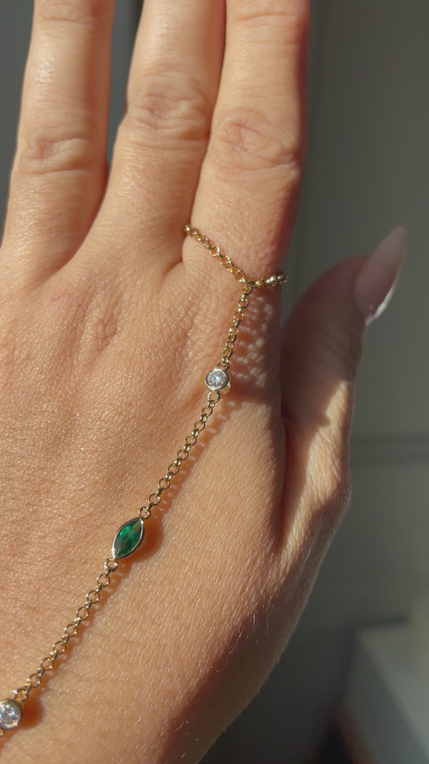 Aria Hand Chain Emerald & Moissanite Vermeil