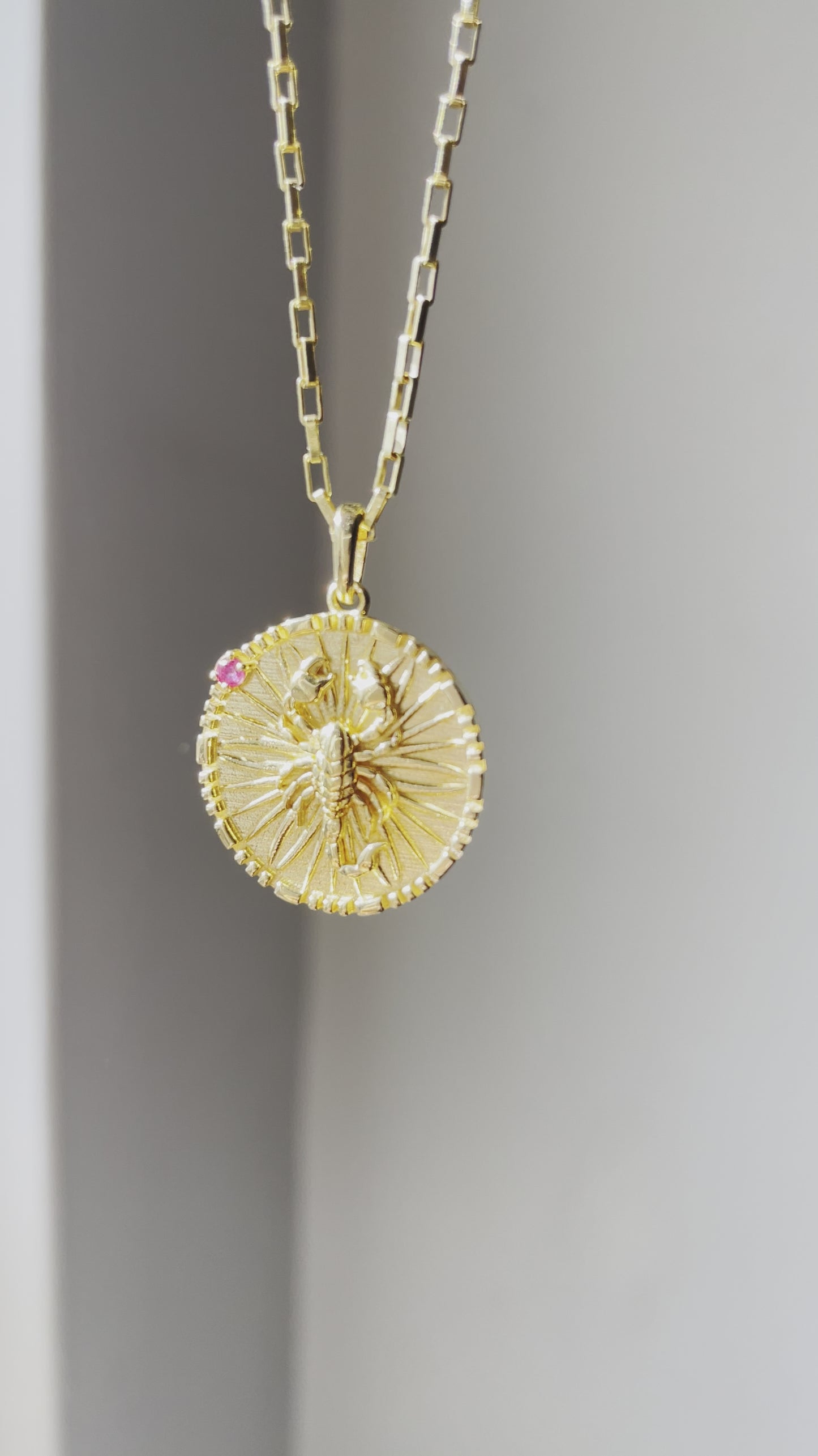 Scorpio | Gold & Ruby