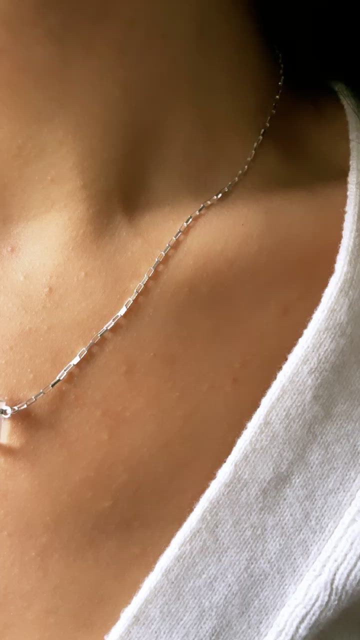 The Quartz Pendant | Silver